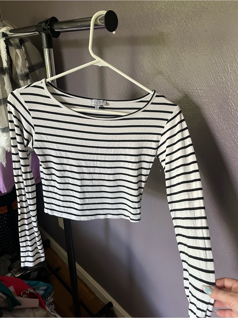 Tobi Black & White Striped Long Sleeve Crop Top